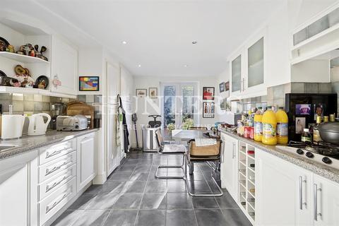 55 Agamemnon Road, London, NW6 1EG