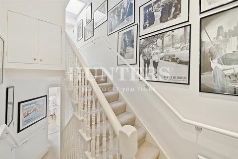 55 Agamemnon Road, London, NW6 1EG
