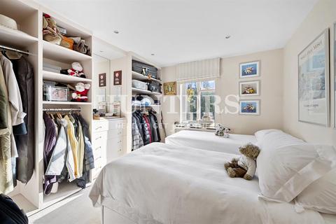 55 Agamemnon Road, London, NW6 1EG