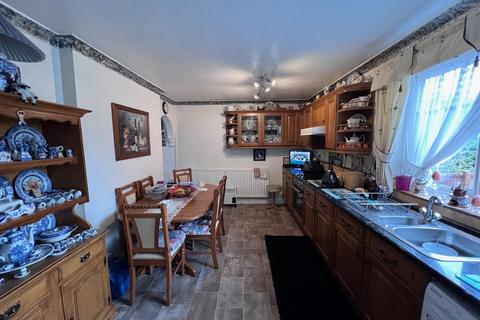 14 Salisbury Crescent, West Cornforth, Ferryhill, DL17 9NT