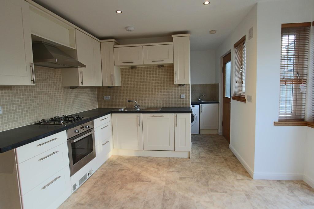 Baxter Road, Crossgates 4 bed detached house £1,050 pcm (£242 pw)