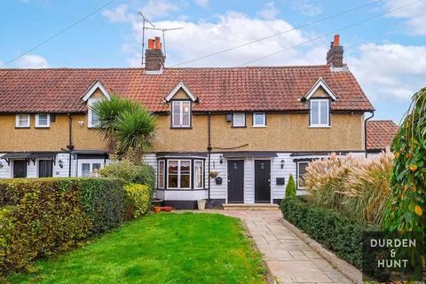 2 bedroom cottage for sale - Baldwins Hill, Loughton, IG10