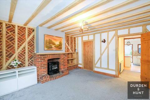 2 bedroom cottage for sale - Baldwins Hill, Loughton, IG10