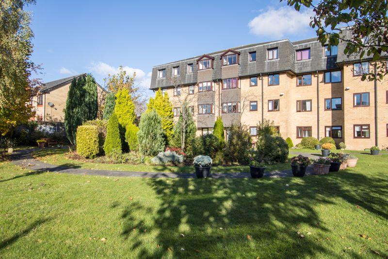 Stanwell Road, Penarth 1 bed retirement property for sale £137,500