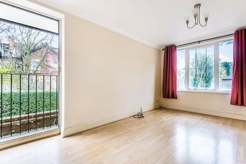 Flat 70, French Apartments Lansdowne Road, Purley, CR8 2PJ