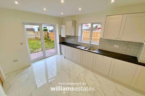 21 Fforddisa, Prestatyn, LL19 8DS