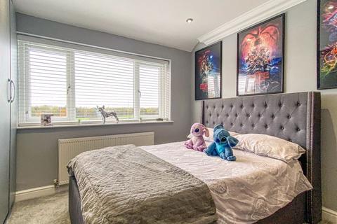 96 Broad Lane, Essington, Wolverhampton, WV11 2RG