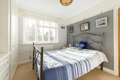 23 Lodge Close, Orpington, BR6 0QQ