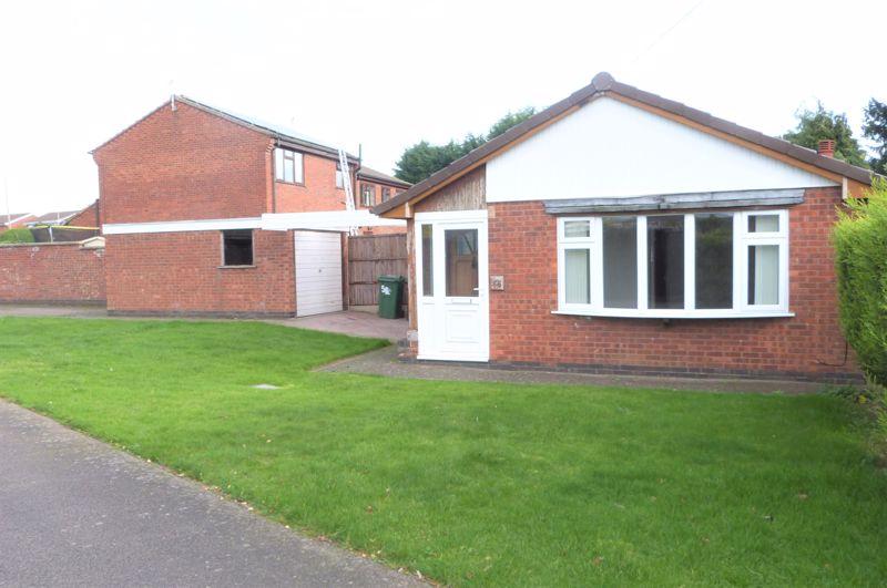 Roundhill Close, Leicester 2 bed detached bungalow £975 pcm (£225 pw)