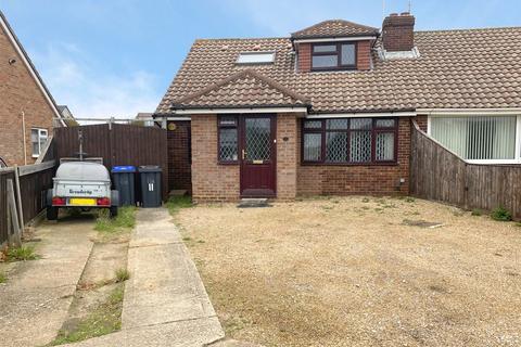 11 Arnside Close, Sompting, Lancing, BN15 9TR