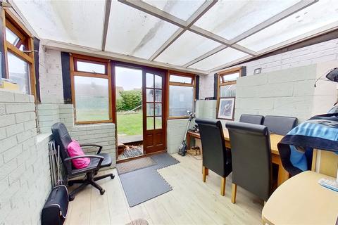 11 Arnside Close, Sompting, Lancing, BN15 9TR