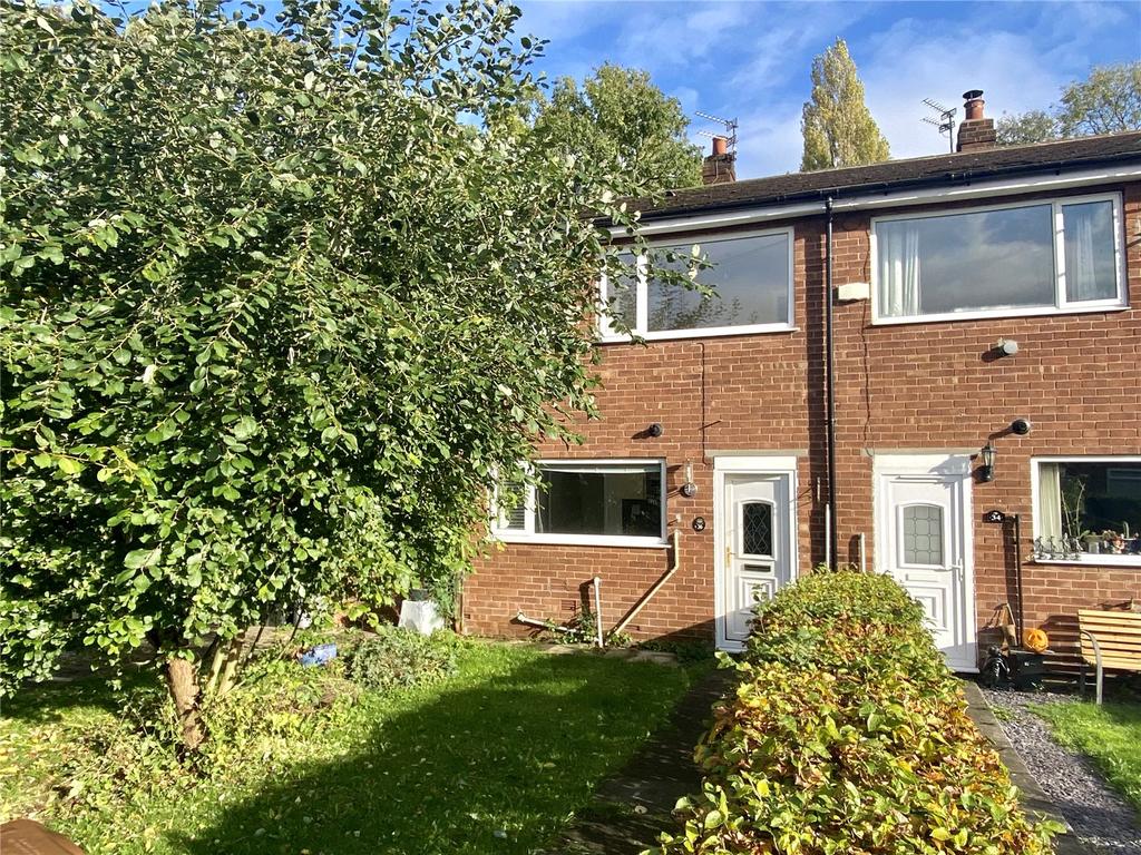 Lune Way, South Reddish, Stockport, SK5 2 bed terraced house £775 pcm