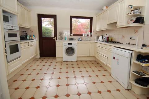 10 Broad Close, Kidlington, OX5 1BE