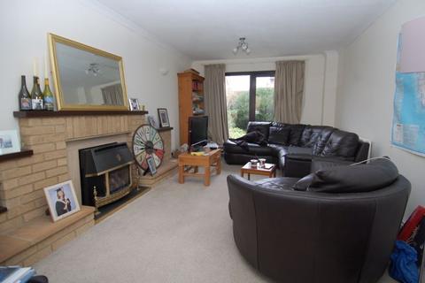 10 Broad Close, Kidlington, OX5 1BE