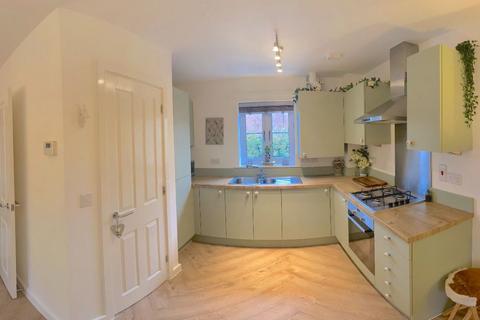 undefined, Thrapston NN14