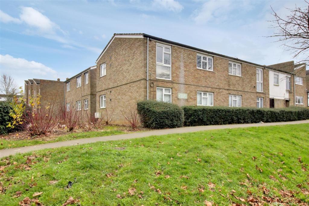 House For Sale Derby Way Stevenage at Kelly Lewis blog