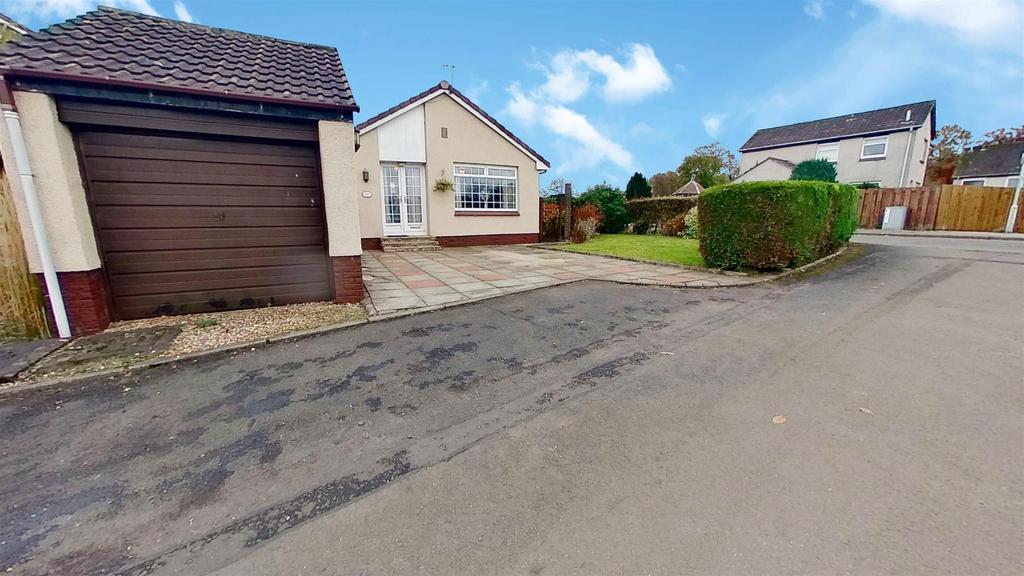 Houstoun Gardens, Uphall, Broxburn 3 bed detached bungalow £217,000