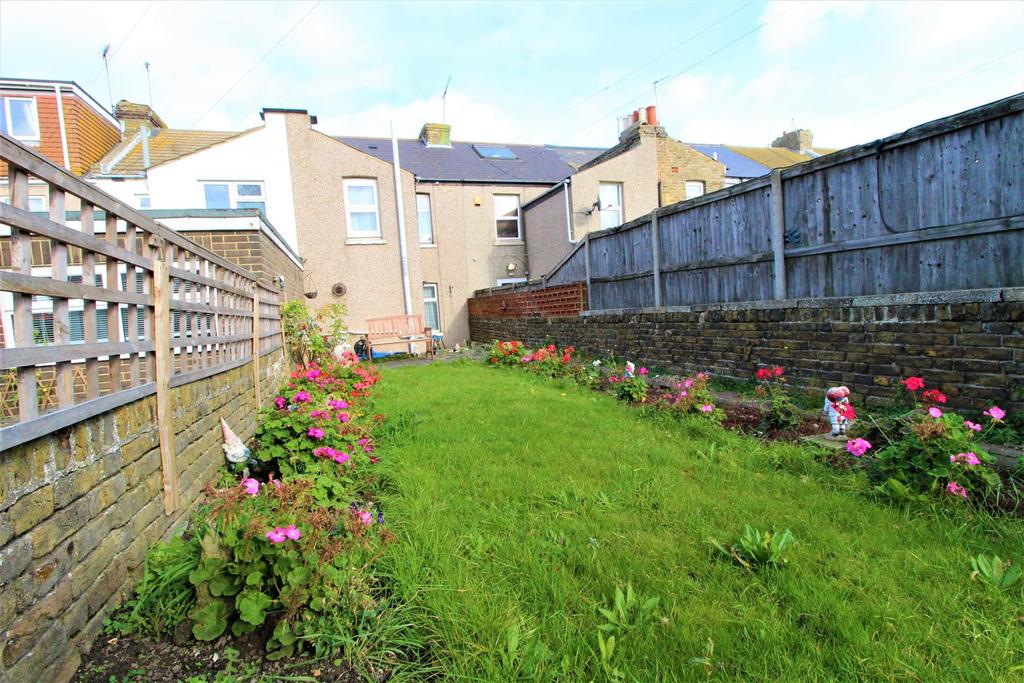 Byron Avenue, Margate 2 bed terraced house £230,000