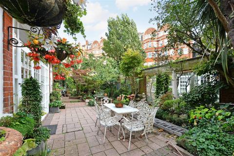 4 bedroom detached house for sale, Greenberry Street, St John's Wood NW8