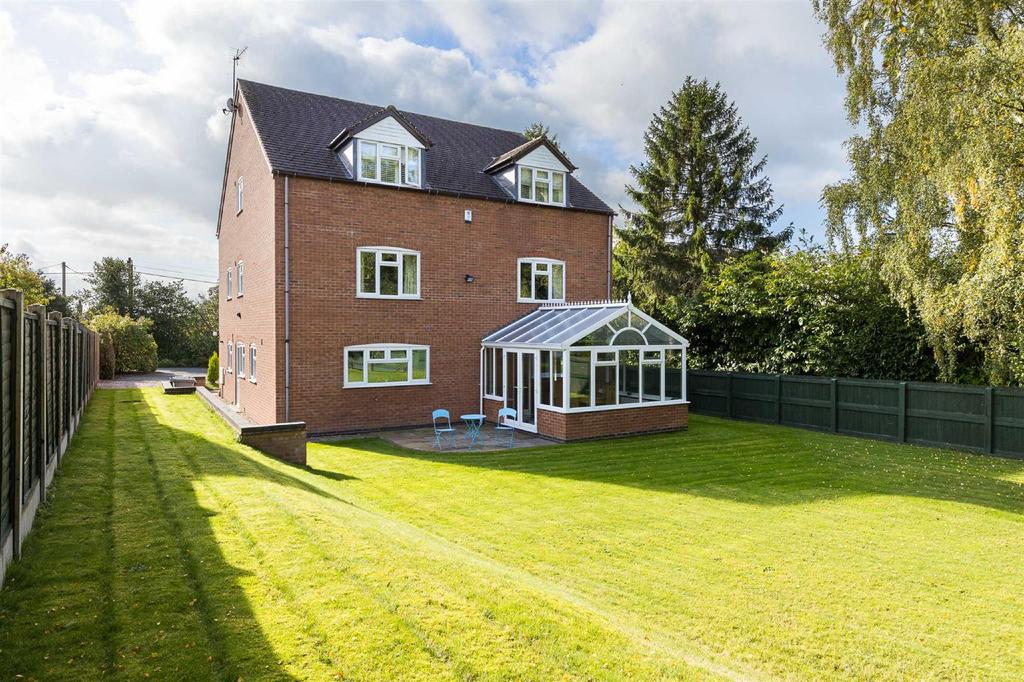 Main Road, Moss Bank, Wybunbury 5 bed detached house £645,000