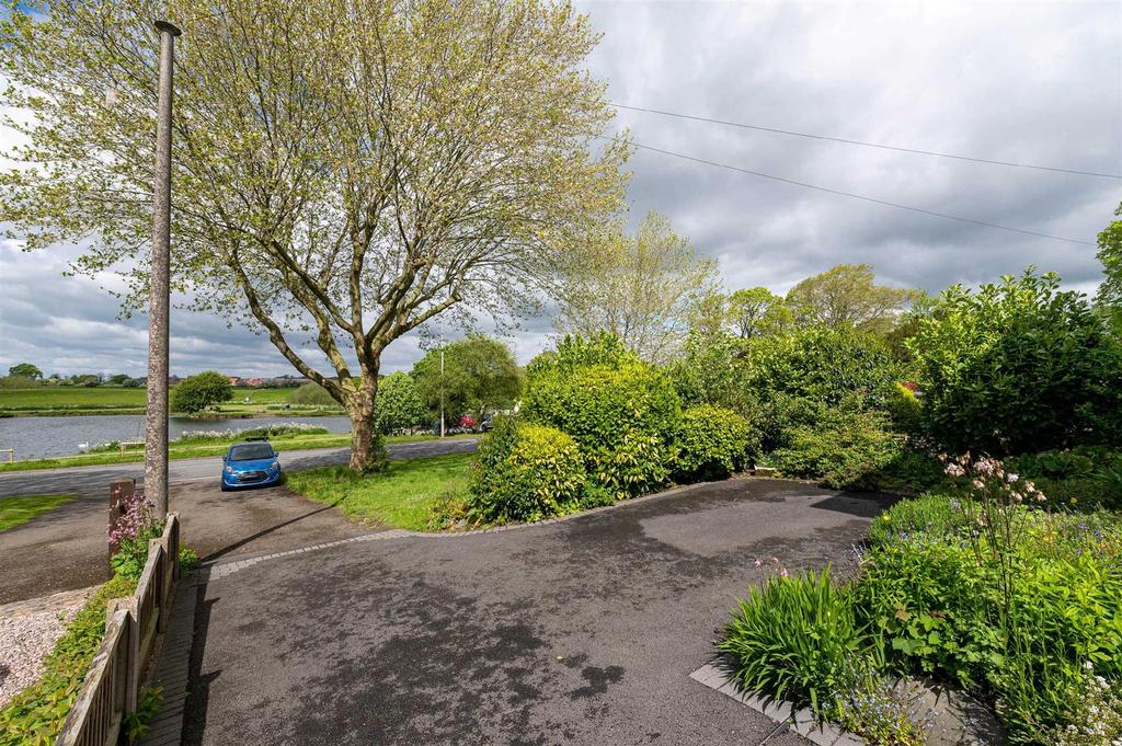 Shrewbridge Road, Nantwich 3 bed semidetached house £435,000