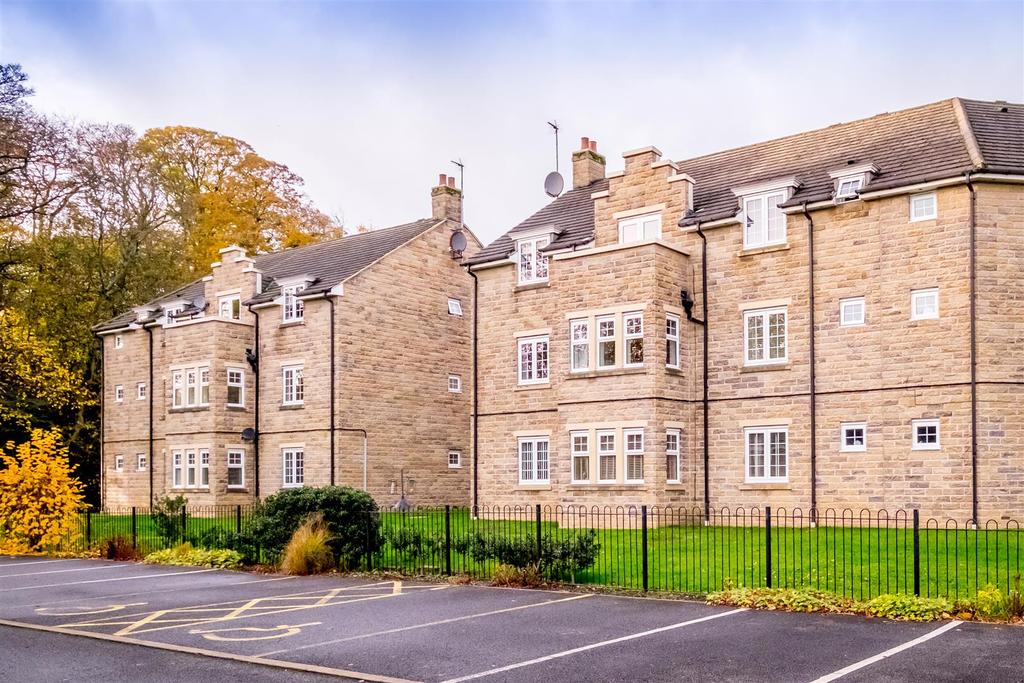 Empire Court, Bailiff Bridge, Brighouse 2 bed apartment £115,000