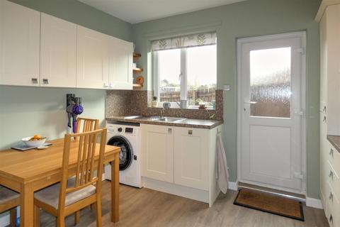 5 Ash Grove, Morpeth, NE61 2RA