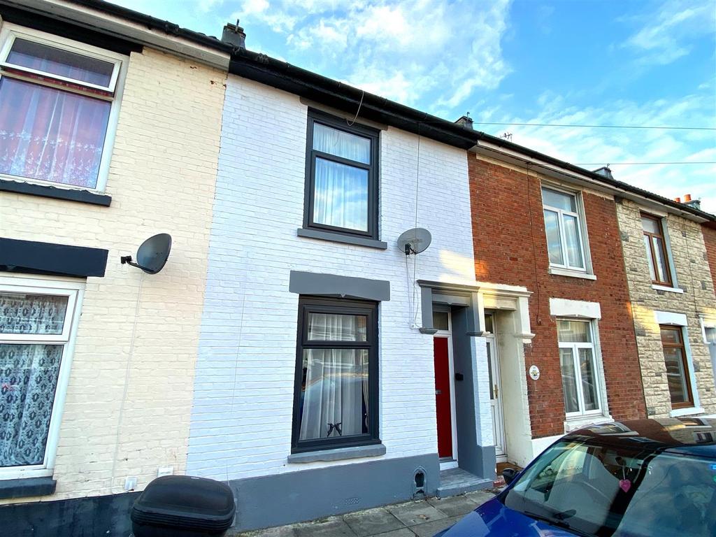 Emsworth Road, Portsmouth 2 bed terraced house £195,000
