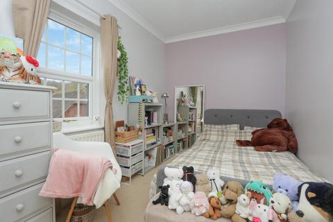 16 Newlyns Meadow, Alkham, Dover, CT15 7QJ