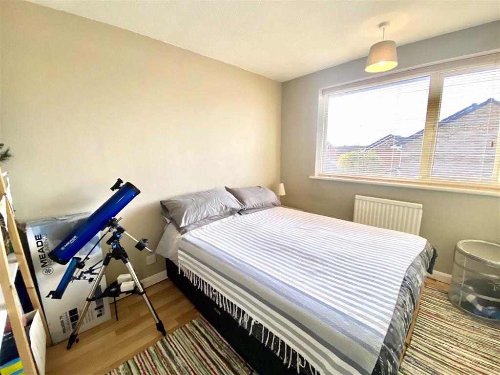 Bedroom 2 (rear)