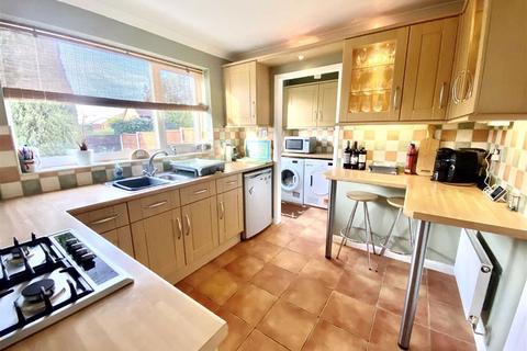 20 Drake Way, Hinckley, LE10 1UW