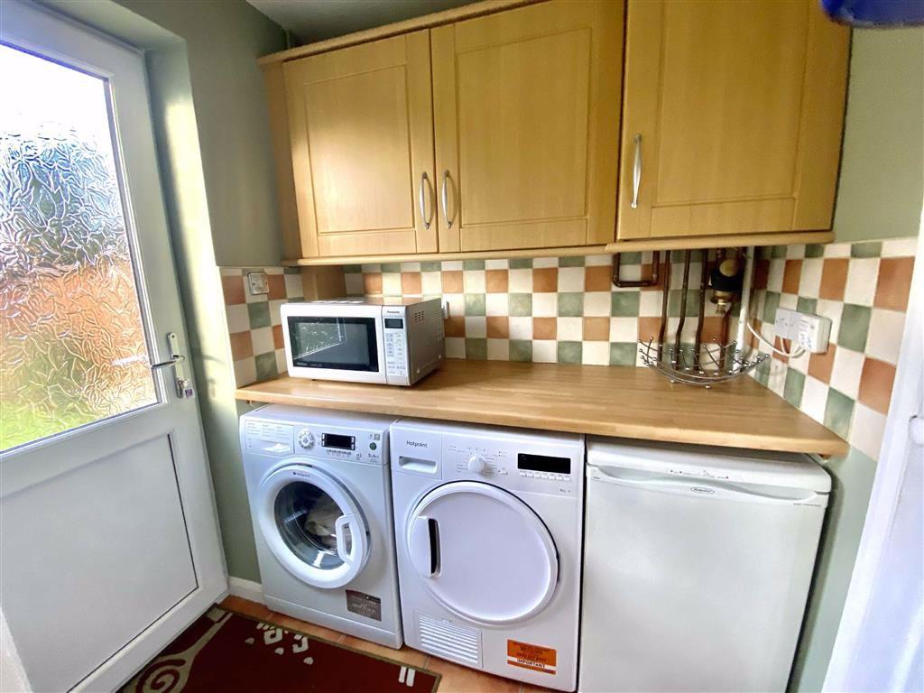 Utility Room (rear)