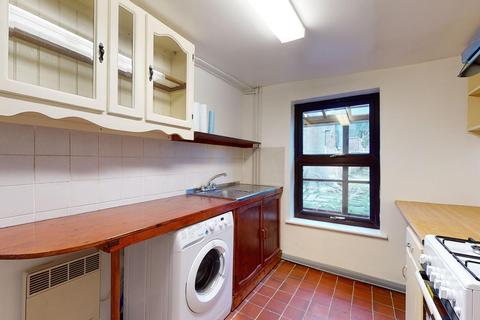 1 Pavilion Road, Folkestone, CT19 5RW