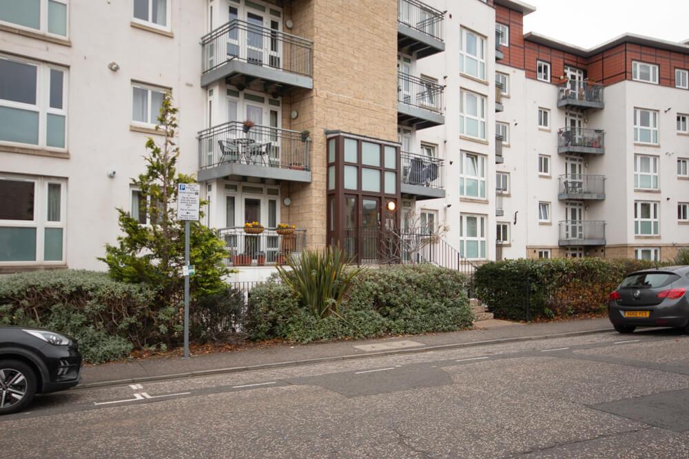 Brunswick Road Edinburgh EH7 5GY United Kingdom 2 bed flat £1,050 pcm