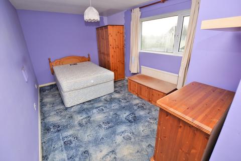 63 Sturdee Road, Leicester, LE2 9ED