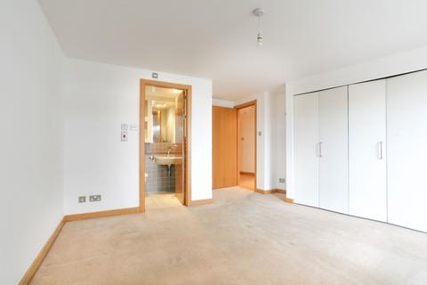 2 bedroom flat to rent, Dock Street, Leith, Edinburgh, EH6