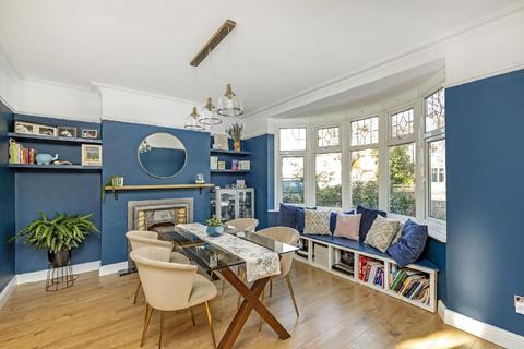 48 Heath Drive, London, SW20 9BG