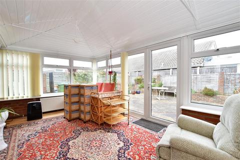 71 Wroxham Way, Bognor Regis, PO22 8ES