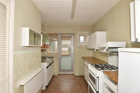 7 Lee Road, Snodland, ME6 5NN