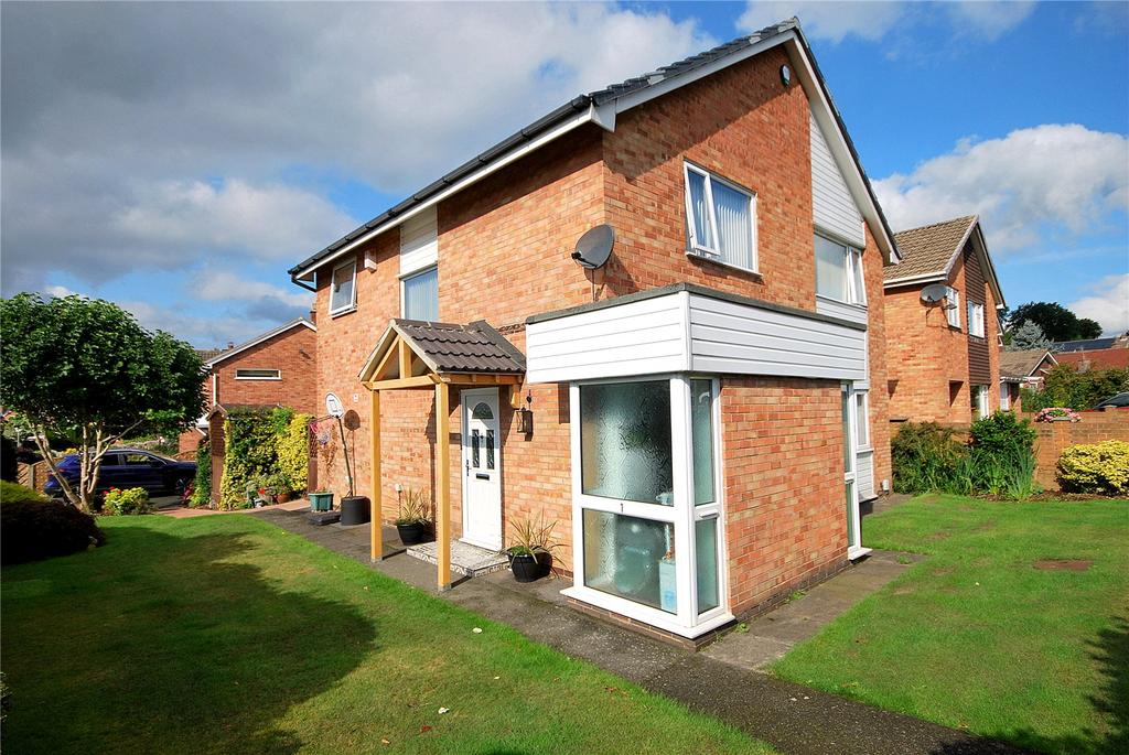 Ingham Close, Mirfield, WF14 4 bed detached house £375,000