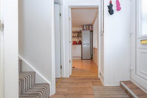 17 Galvelmore Street, Crieff, PH7 4BY