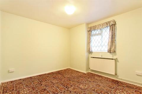 Flat 7, Kipling House Elmington Estate, London, SE5 7JB