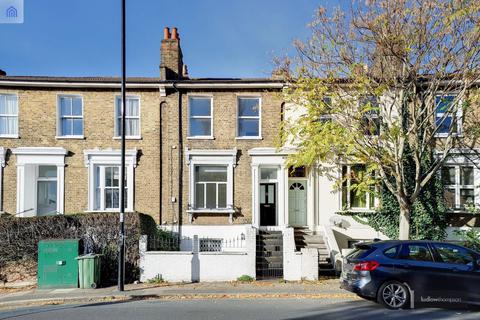 5 bedroom semi-detached house to rent - Shardeloes Road, London SE14