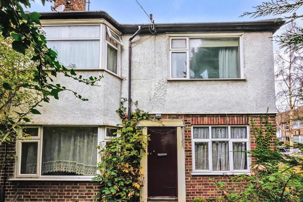 Grosvenor Road, Finchley 2 bed £320,000