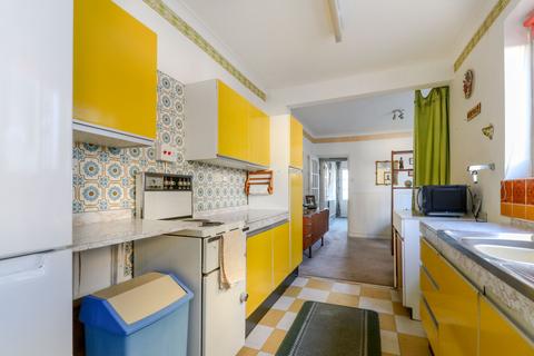 65 Mandeville Road, Enfield, EN3 6SL