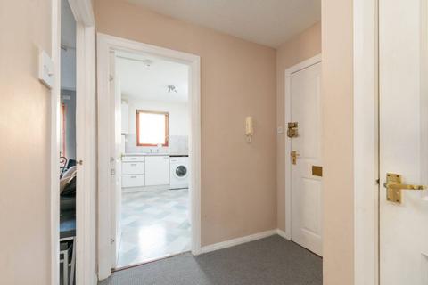 3/1 Harrismith Place, Edinburgh, EH7 5PA