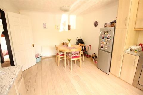 8 Alder Drive, Pudsey, LS28 8RD