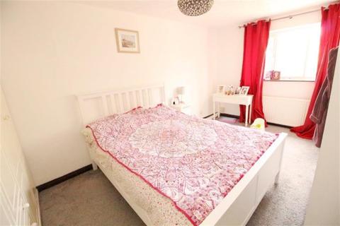 8 Alder Drive, Pudsey, LS28 8RD