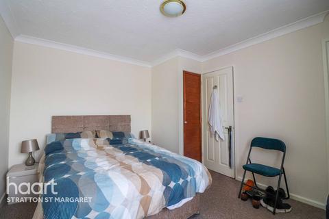 20 Archer Close, Swindon, SN2 7XH