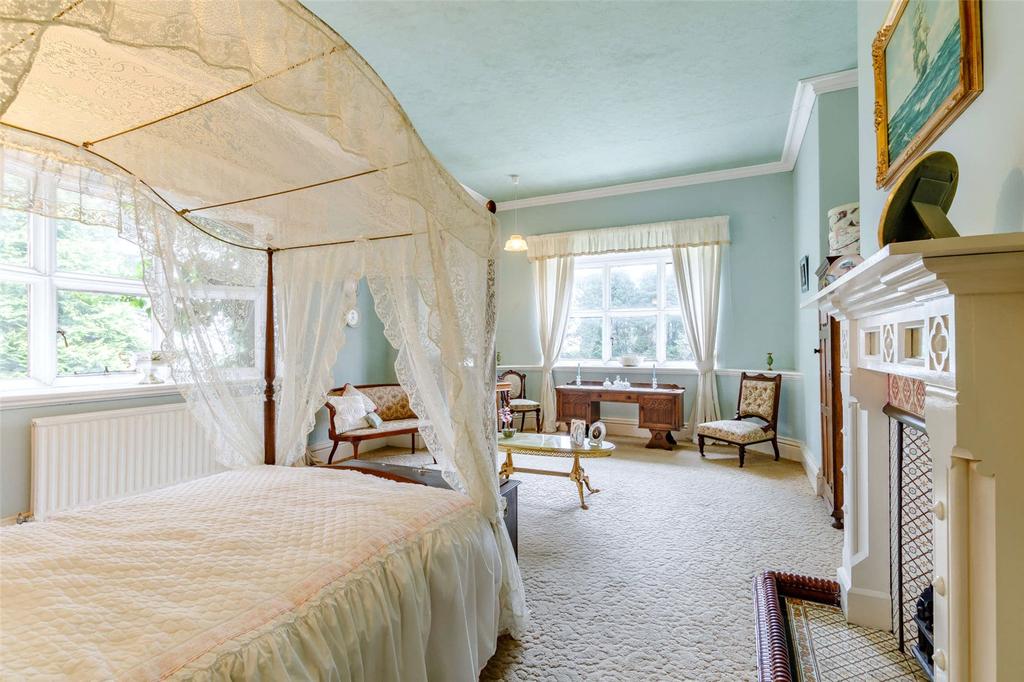 Principal Bedroom